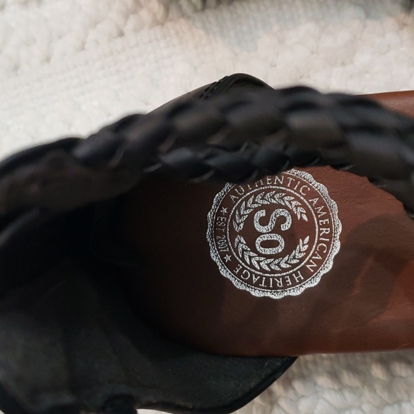 SO THONG SEQUINED GLADIATOR SANDAL - Picture 13 of 14